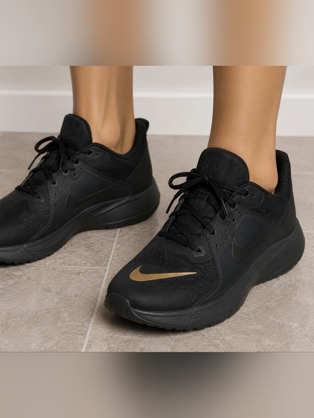 Nike Fly By Mens Basketball Shoes Mid Black/Gold CD0189-004 sz 11 Sports